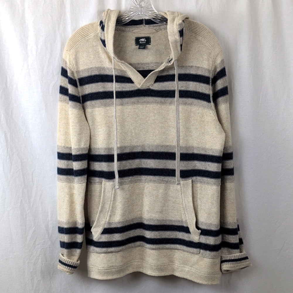 NWOT ROOT'S FROM CANADA HOODIE